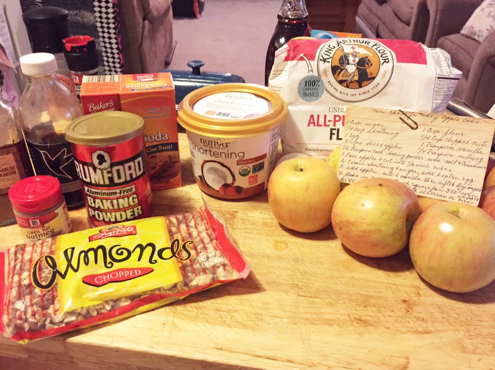 2 Mrs. Chevey's Nobby Apple Cake